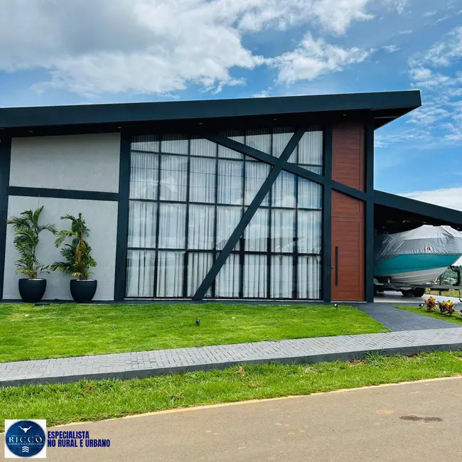 Foto 2 de Chácara com 5 quartos à venda, 925m2 em Abadiania - GO