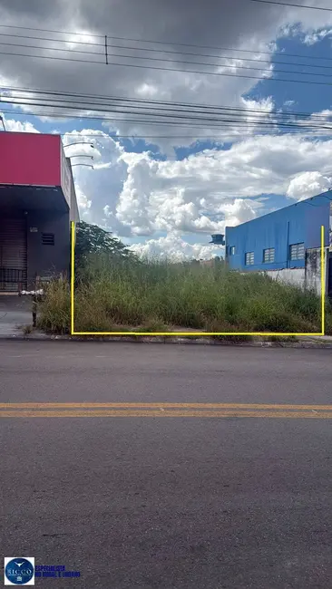 Foto 1 de Terreno / Lote à venda, 360m2 em Setor Garavelo, Aparecida De Goiania - GO