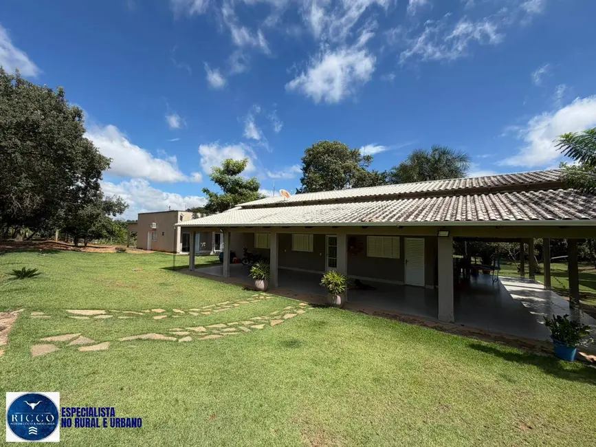 Foto 3 de Chácara com 12 quartos à venda, 24200m2 em Bela Vista De Goias - GO