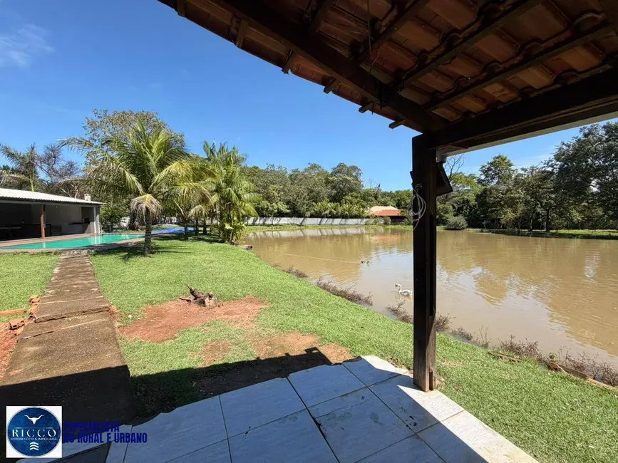Chácara com 2 quartos à venda, 5800m2 em Hidrolandia - GO - imagem 6 Foto 6 de Chácara com 2 quartos à venda, 5800m2 em Hidrolandia - GO