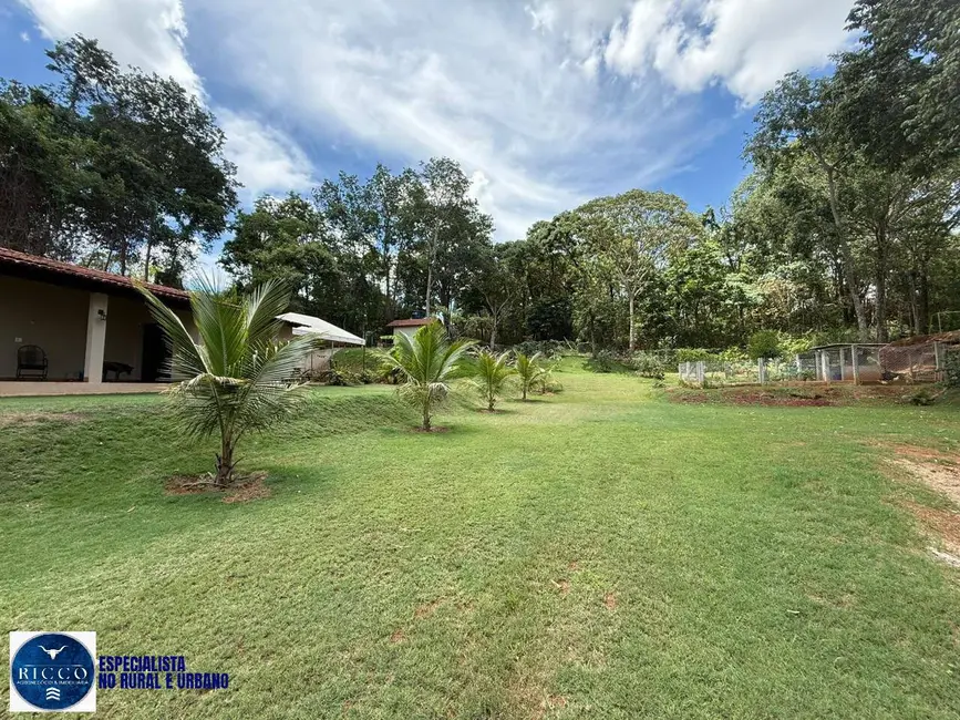 Chácara com 4 quartos à venda, 2000m2 em Neropolis - GO - imagem 3 Foto 3 de Chácara com 4 quartos à venda, 2000m2 em Neropolis - GO