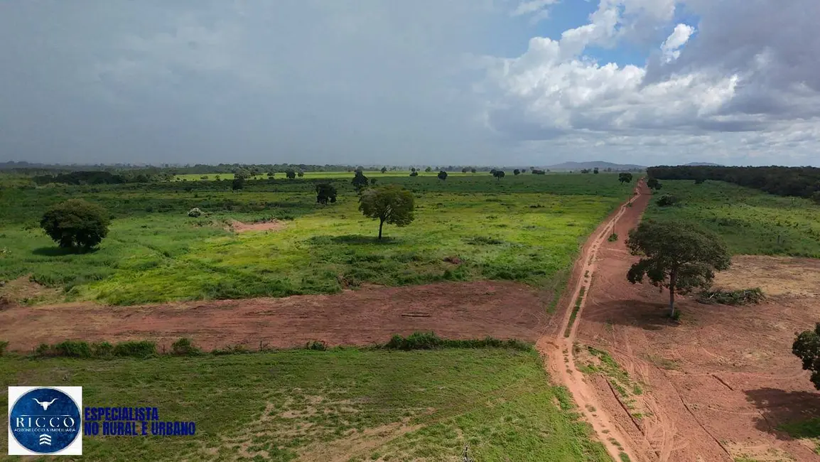 Foto 4 de Fazenda / Haras com 2 quartos à venda, 58m2 em Montes Claros De Goias - GO