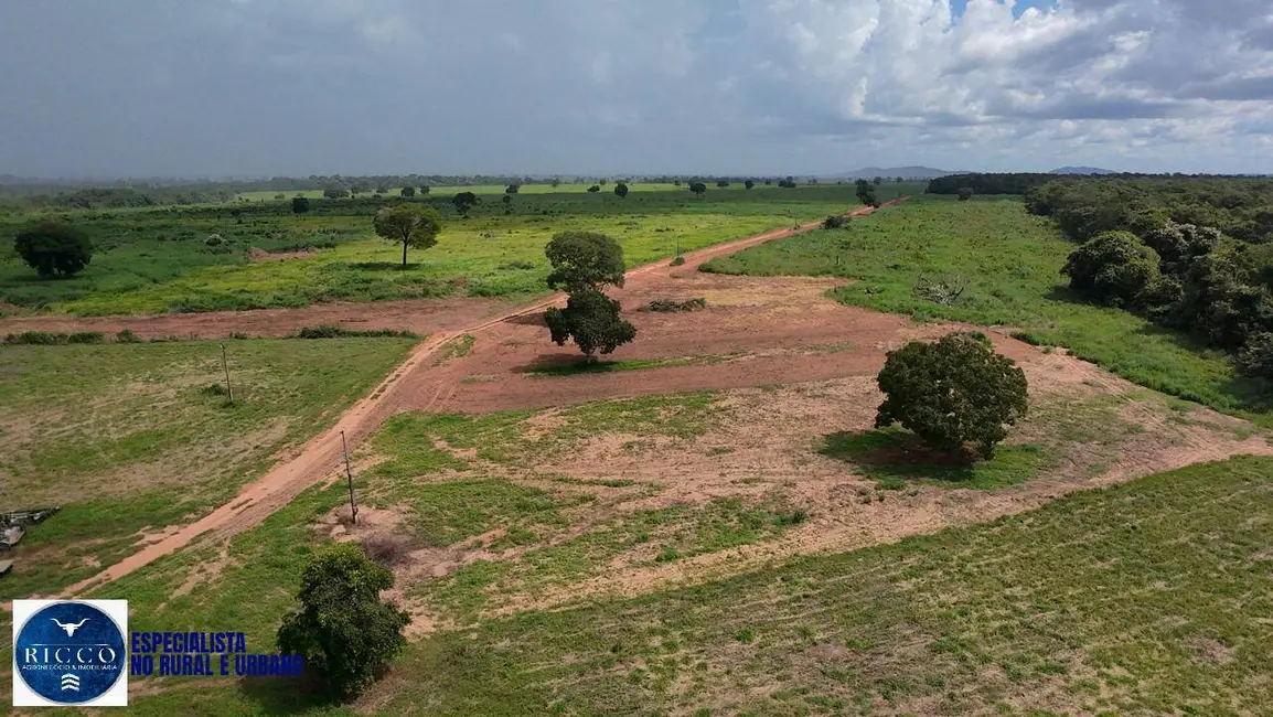 Foto 1 de Fazenda / Haras com 2 quartos à venda, 58m2 em Montes Claros De Goias - GO