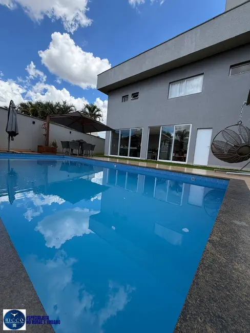 Casa de Condomínio com 3 quartos à venda, 563m2 em Goiania - GO - imagem 6 Foto 6 de Casa de Condomínio com 3 quartos à venda, 563m2 em Goiania - GO