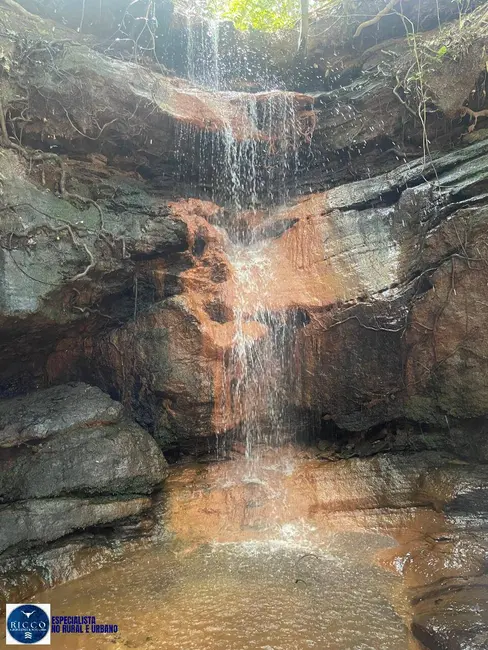 Foto 4 de Chácara com 3 quartos à venda em Abadiania - GO