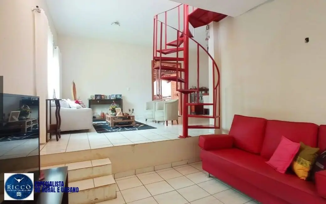 Foto 8 de Casa com 4 quartos à venda, 440m2 em Setor Gentil Meireles, Goiania - GO