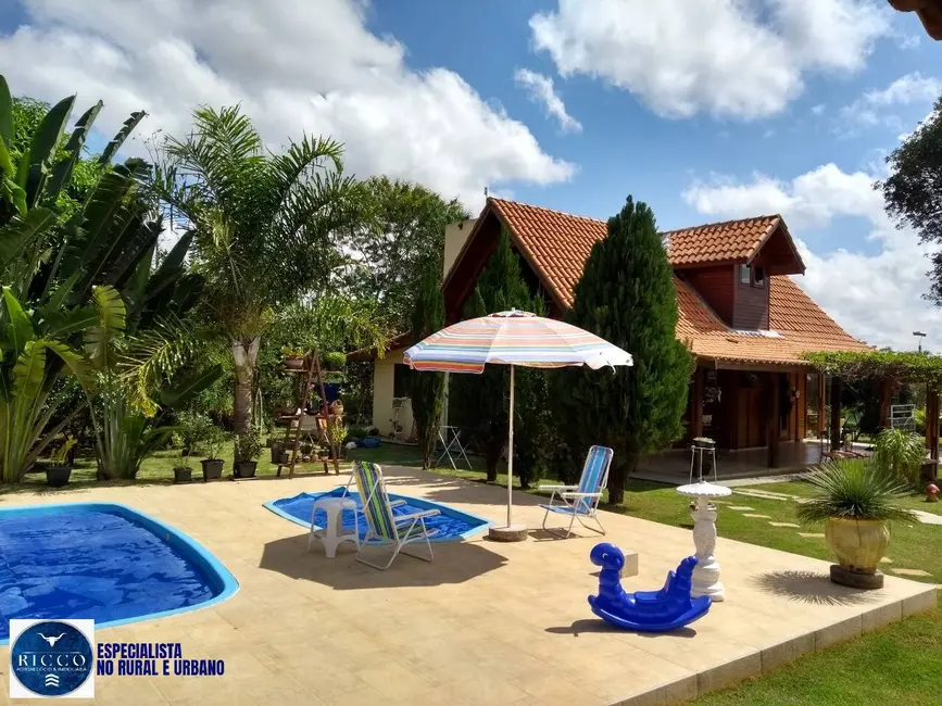 Foto 1 de Chácara com 4 quartos à venda, 50000m2 em Caturai - GO