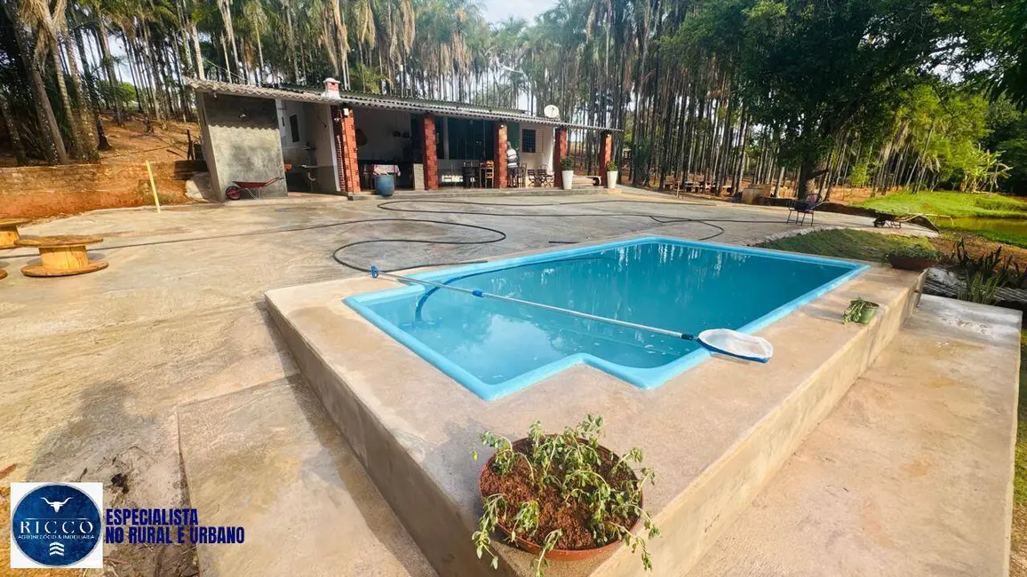 Foto 4 de Chácara com 3 quartos à venda em Abadiania - GO