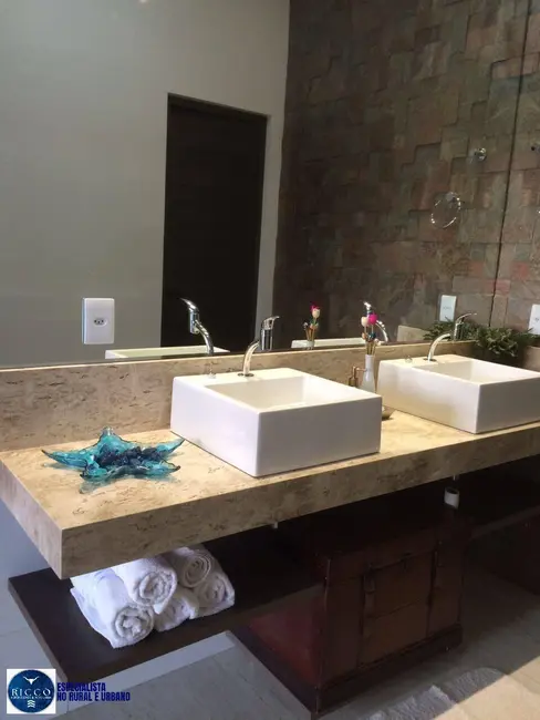 Foto 9 de Chácara com 8 quartos à venda, 2530m2 em Aruana - GO