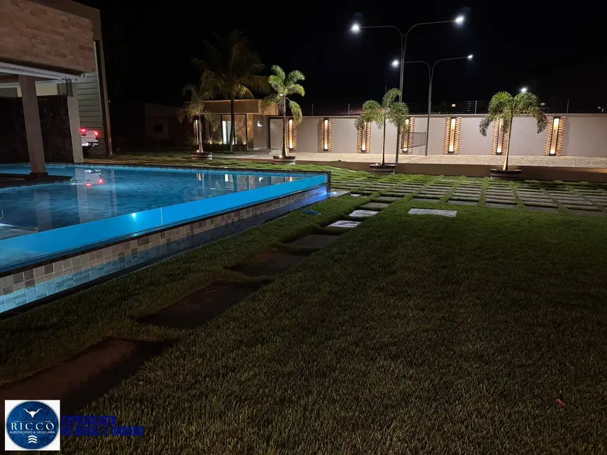 Foto 1 de Chácara com 8 quartos à venda, 2530m2 em Aruana - GO