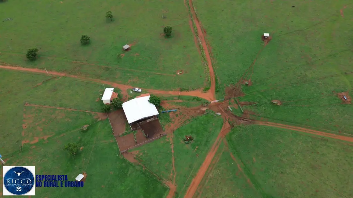 Foto 4 de Chácara com 3 quartos à venda, 58m2 em Jussara - GO