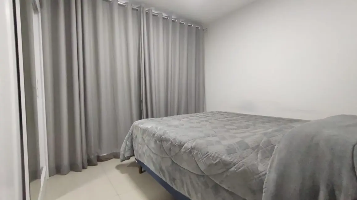 Foto 5 de Sobrado com 3 quartos à venda, 92m2 em Santo Antônio, Joinville - SC