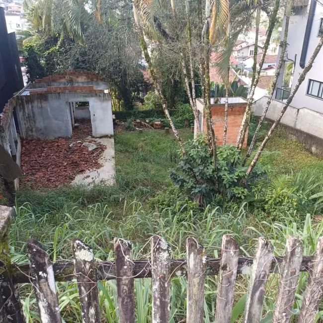 Terreno / Lote à venda, 465m2 em Saguaçu, Joinville - SC - imagem 9 Foto 9 de Terreno / Lote à venda, 465m2 em Saguaçu, Joinville - SC