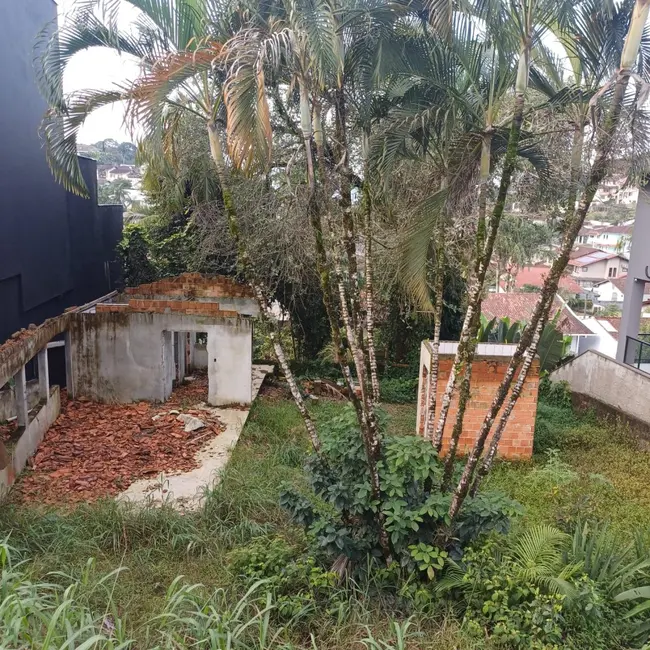 Terreno / Lote à venda, 465m2 em Saguaçu, Joinville - SC - imagem 6 Foto 6 de Terreno / Lote à venda, 465m2 em Saguaçu, Joinville - SC