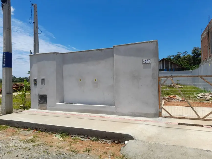 Foto 1 de Terreno / Lote à venda, 288m2 em Araquari - SC