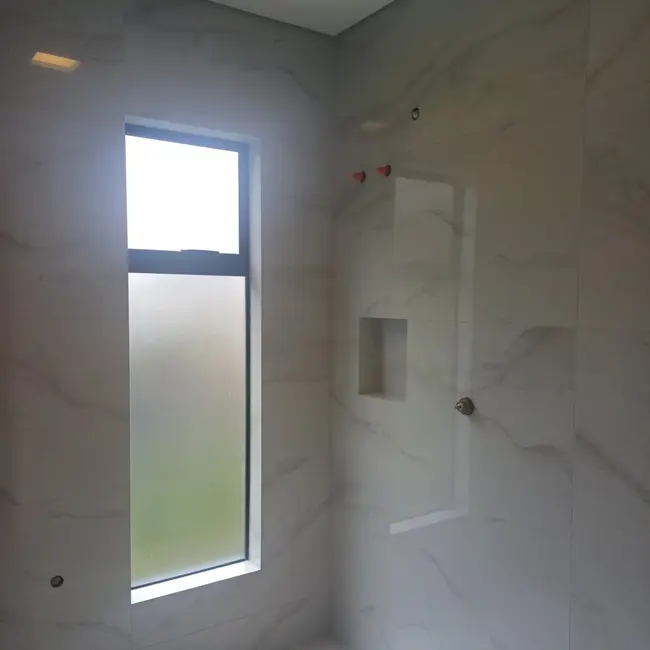 Casa com 3 quartos à venda, 285m2 em América, Joinville - SC - imagem 9 Foto 9 de Casa com 3 quartos à venda, 285m2 em América, Joinville - SC