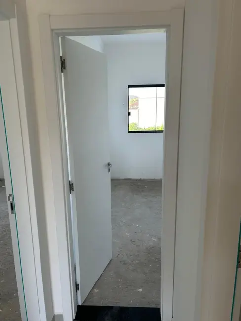 Sobrado com 3 quartos à venda, 104m2 em Vila Nova, Joinville - SC - imagem 5 Foto 5 de Sobrado com 3 quartos à venda, 104m2 em Vila Nova, Joinville - SC