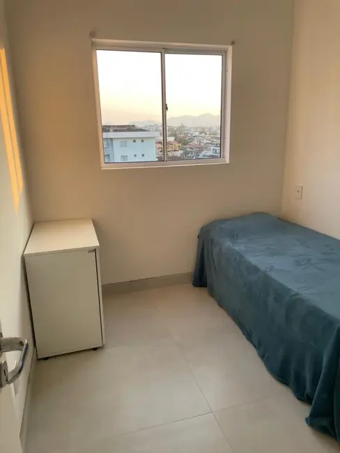 Foto 7 de Apartamento com 2 quartos à venda, 60m2 em Santo Antônio, Joinville - SC