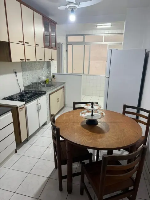 Apartamento com 4 quartos à venda, 135m2 em Pioneiros, Balneario Camboriu - SC - imagem 4 Foto 4 de Apartamento com 4 quartos à venda, 135m2 em Pioneiros, Balneario Camboriu - SC