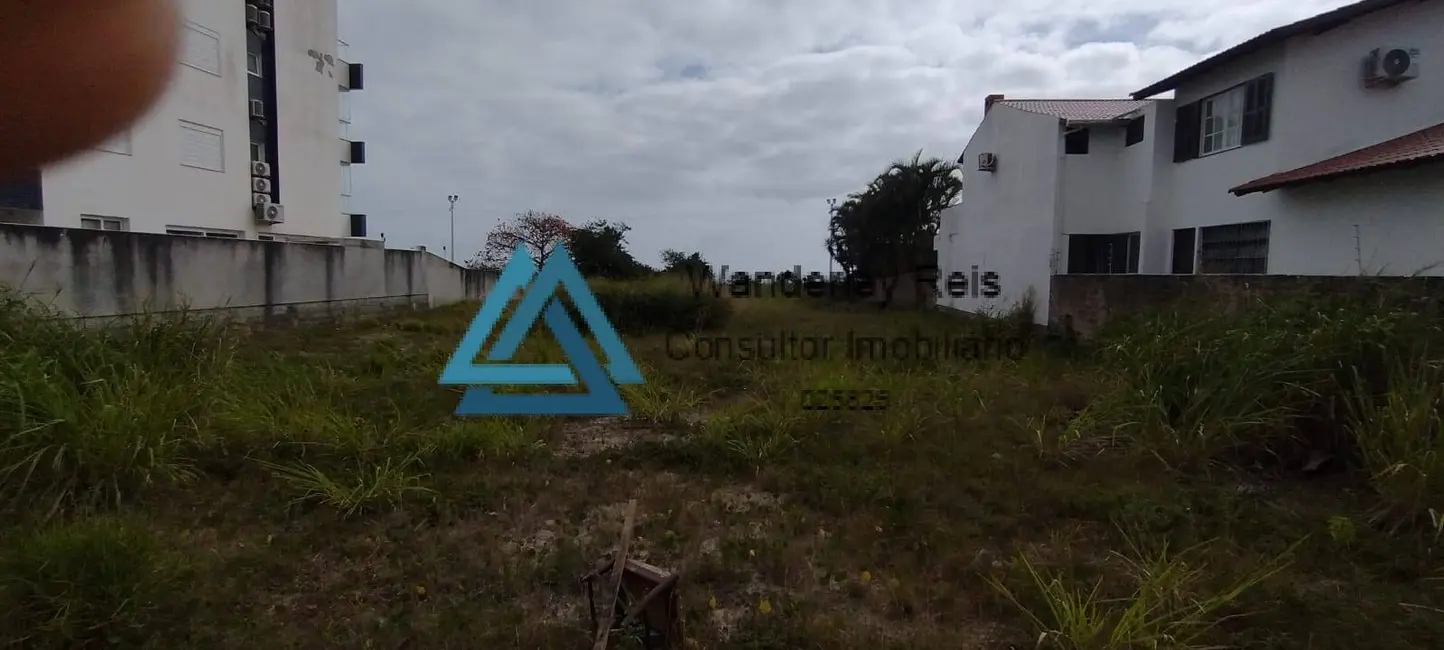 Terreno / Lote à venda, 1070m2 em Canasvieiras, Florianopolis - SC - imagem 6 Foto 6 de Terreno / Lote à venda, 1070m2 em Canasvieiras, Florianopolis - SC