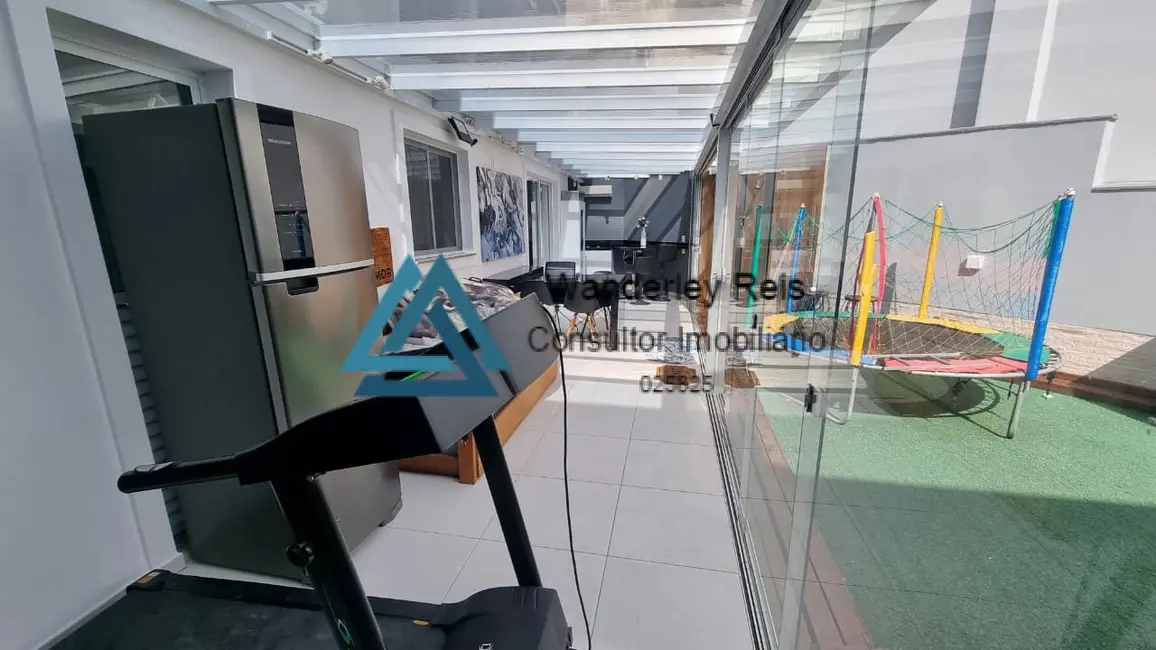 Foto 1 de Casa com 3 quartos à venda, 200m2 em Cachoeira do Bom Jesus, Florianopolis - SC