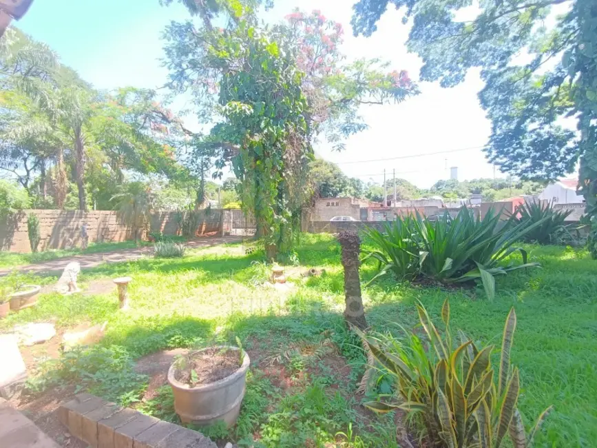 Chácara com 2 quartos à venda, 2154m2 em Ribeirao Preto - SP - imagem 3 Foto 3 de Chácara com 2 quartos à venda, 2154m2 em Ribeirao Preto - SP