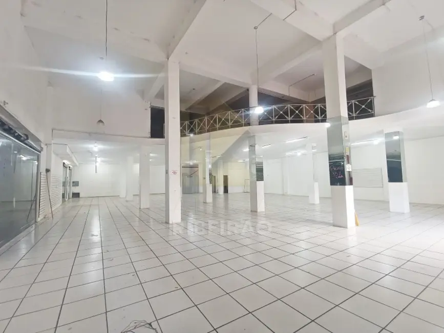 Sala Comercial com 1 quarto para alugar, 1000m2 em Centro, Ribeirao Preto - SP - imagem 1 Foto 1 de Sala Comercial com 1 quarto para alugar, 1000m2 em Centro, Ribeirao Preto - SP