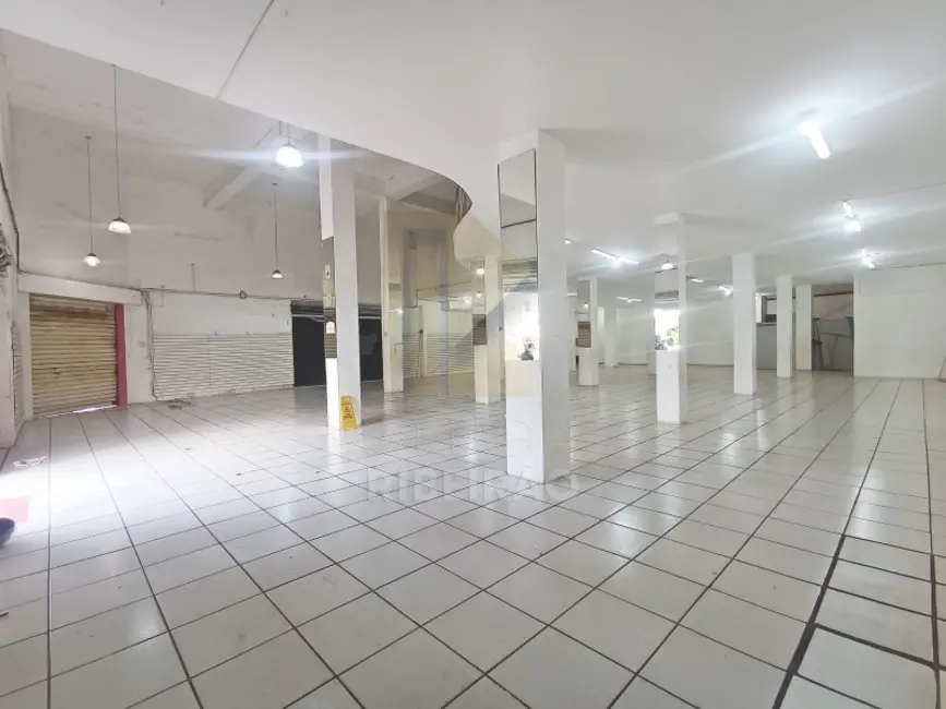 Sala Comercial com 1 quarto para alugar, 1000m2 em Centro, Ribeirao Preto - SP - imagem 3 Foto 3 de Sala Comercial com 1 quarto para alugar, 1000m2 em Centro, Ribeirao Preto - SP