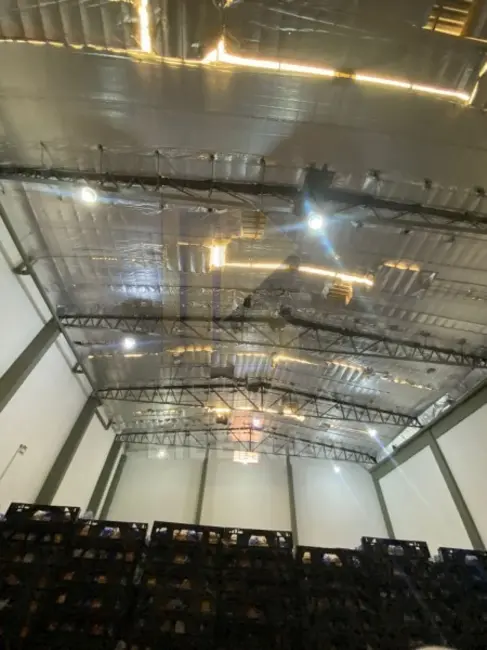 Armazém / Galpão com 1 quarto para alugar, 900m2 em Jardim Anhangüera, Ribeirao Preto - SP - imagem 4 Foto 4 de Armazém / Galpão com 1 quarto para alugar, 900m2 em Jardim Anhangüera, Ribeirao Preto - SP