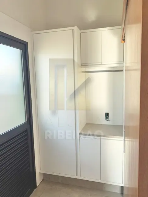 Casa com 3 quartos para alugar, 370m2 em Vila do Golf, Ribeirao Preto - SP - imagem 5 Foto 5 de Casa com 3 quartos para alugar, 370m2 em Vila do Golf, Ribeirao Preto - SP