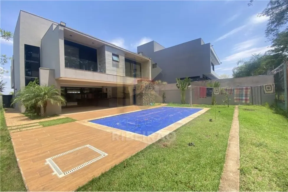 Casa com 3 quartos para alugar, 480m2 em Ribeirao Preto - SP - imagem 6 Foto 6 de Casa com 3 quartos para alugar, 480m2 em Ribeirao Preto - SP