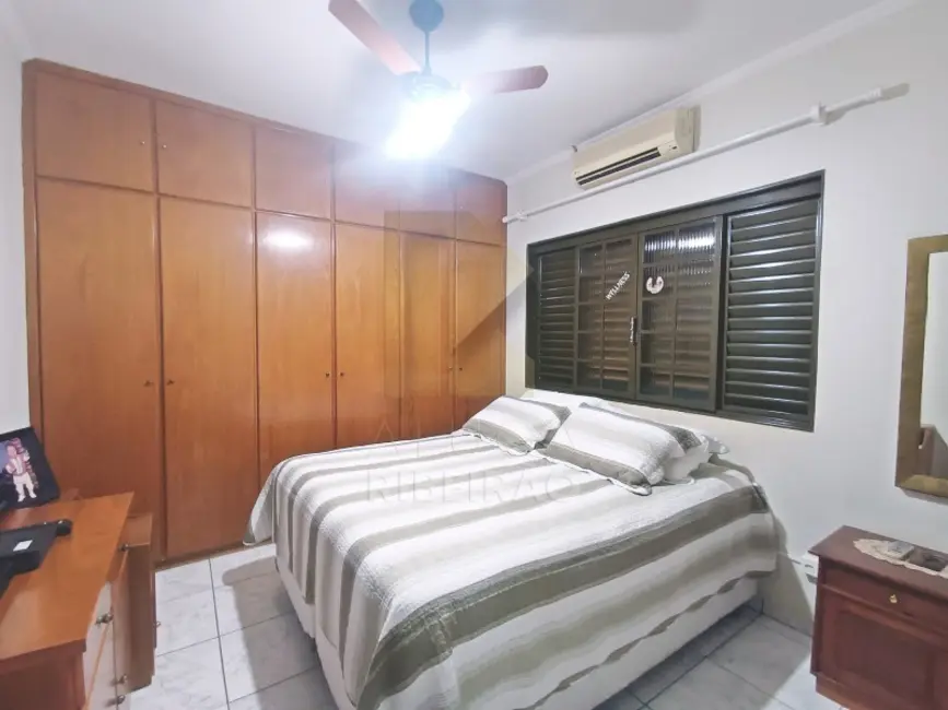 Casa com 4 quartos para alugar, 300m2 em Ribeirânia, Ribeirao Preto - SP - imagem 7 Foto 7 de Casa com 4 quartos para alugar, 300m2 em Ribeirânia, Ribeirao Preto - SP