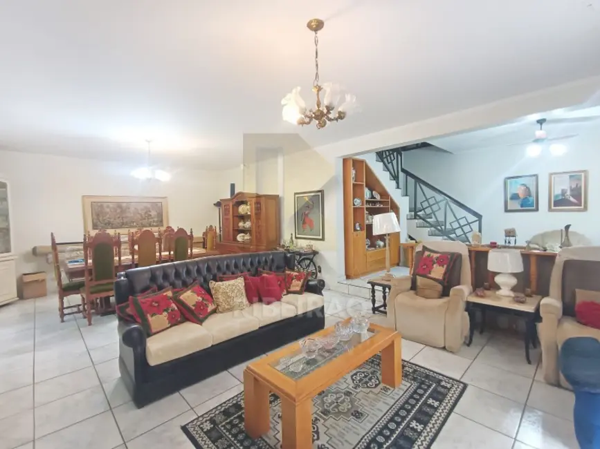 Casa com 4 quartos para alugar, 300m2 em Ribeirânia, Ribeirao Preto - SP - imagem 4 Foto 4 de Casa com 4 quartos para alugar, 300m2 em Ribeirânia, Ribeirao Preto - SP