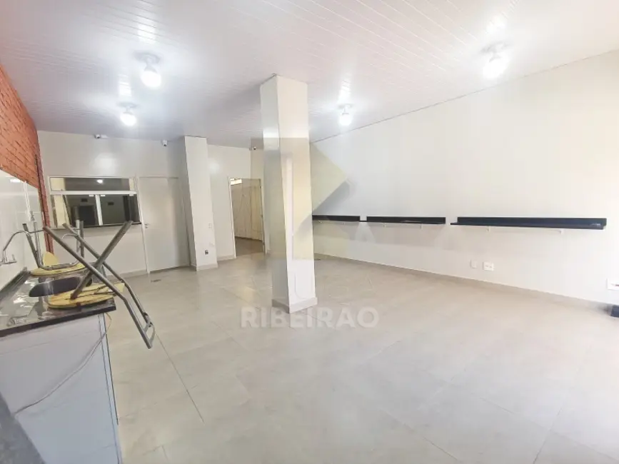 Sala Comercial com 1 quarto para alugar, 136m2 em Campos Elíseos, Ribeirao Preto - SP - imagem 3 Foto 3 de Sala Comercial com 1 quarto para alugar, 136m2 em Campos Elíseos, Ribeirao Preto - SP
