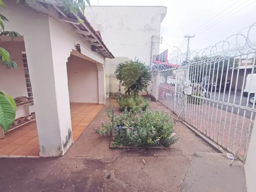 Foto 2 de Casa com 2 quartos à venda, 106m2 em Jardim Paulistano, Ribeirao Preto - SP