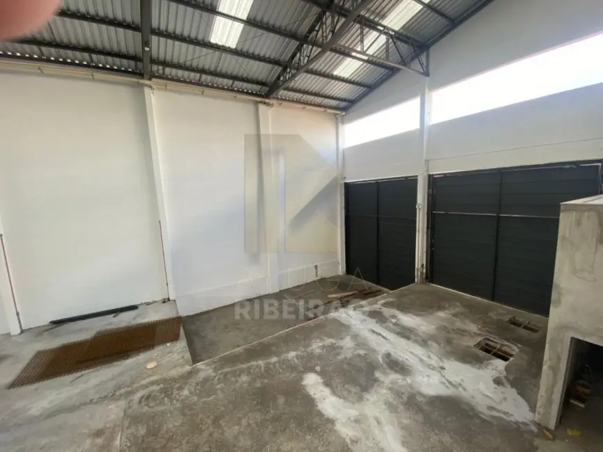 Armazém / Galpão com 1 quarto para alugar, 1130m2 em Jardim Aeroporto, Ribeirao Preto - SP - imagem 2 Foto 2 de Armazém / Galpão com 1 quarto para alugar, 1130m2 em Jardim Aeroporto, Ribeirao Preto - SP
