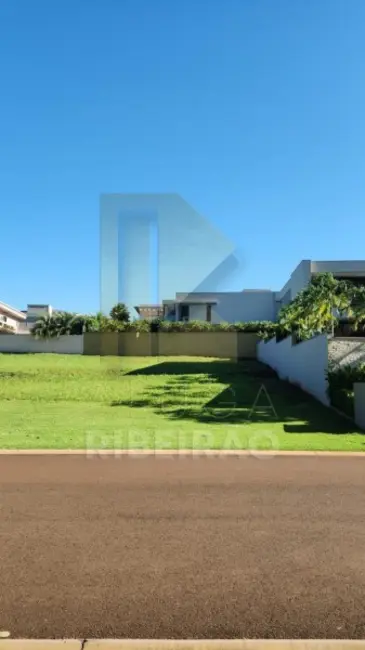 Foto 1 de Terreno / Lote à venda, 705m2 em Ribeirao Preto - SP