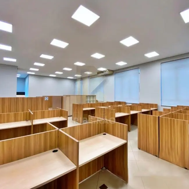 Sala Comercial para alugar, 476m2 em Ribeirânia, Ribeirao Preto - SP - imagem 8 Foto 8 de Sala Comercial para alugar, 476m2 em Ribeirânia, Ribeirao Preto - SP