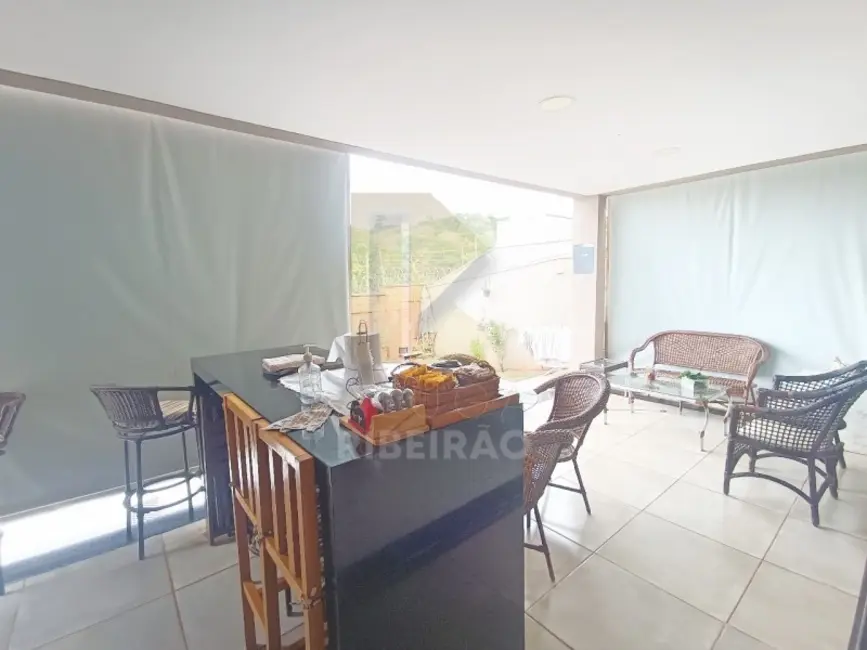 Foto 1 de Casa com 3 quartos para alugar, 268m2 em Ribeirao Preto - SP