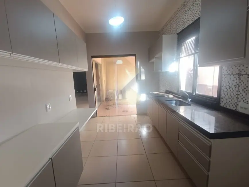 Casa com 3 quartos para alugar, 135m2 em Ribeirao Preto - SP - imagem 7 Foto 7 de Casa com 3 quartos para alugar, 135m2 em Ribeirao Preto - SP