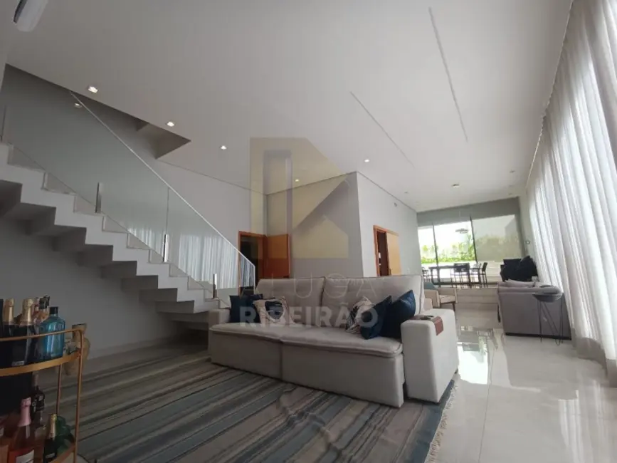 Foto 9 de Casa com 4 quartos para alugar, 352m2 em Ribeirao Preto - SP