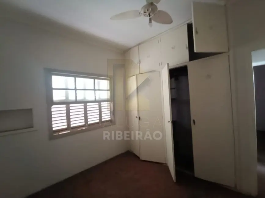 Casa com 4 quartos para alugar, 688m2 em Jardim Paulista, Ribeirao Preto - SP - imagem 9 Foto 9 de Casa com 4 quartos para alugar, 688m2 em Jardim Paulista, Ribeirao Preto - SP