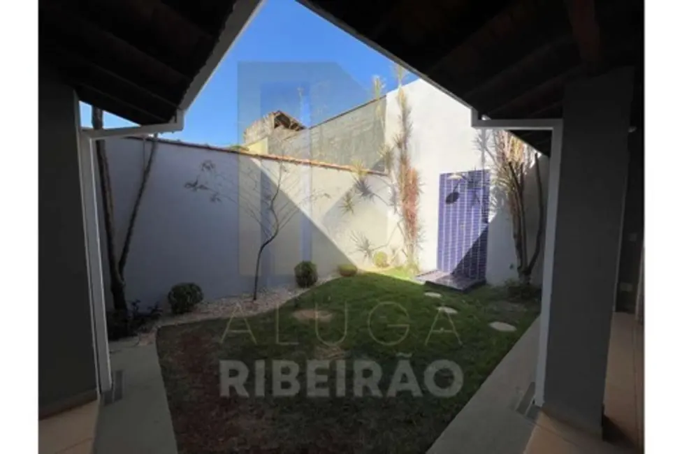 Casa com 3 quartos para alugar, 108m2 em Ribeirao Preto - SP - imagem 1 Foto 1 de Casa com 3 quartos para alugar, 108m2 em Ribeirao Preto - SP