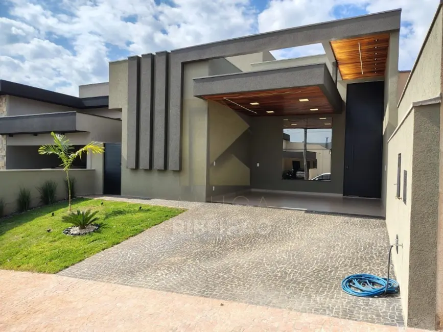 Foto 1 de Casa com 3 quartos à venda, 147m2 em Ribeirao Preto - SP