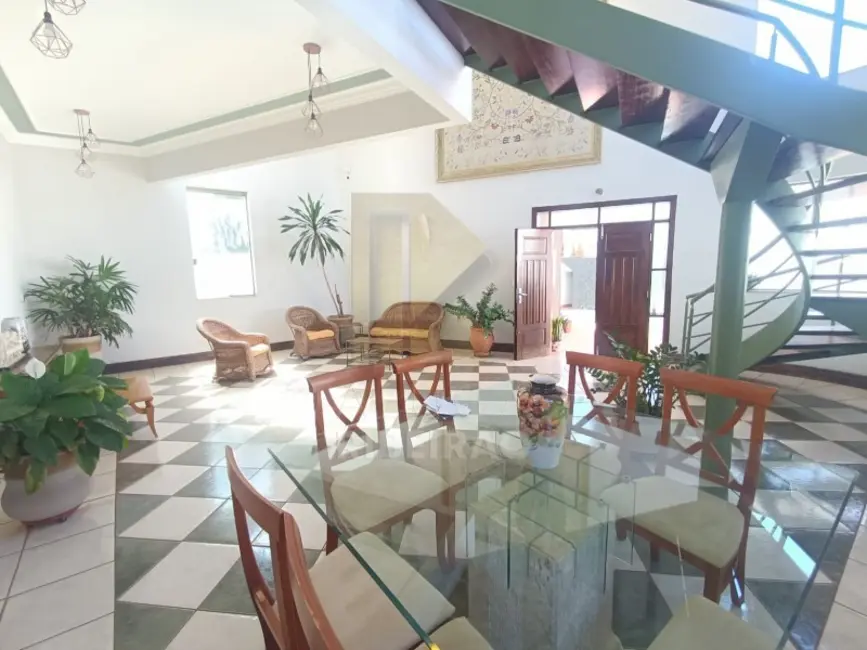 Casa com 5 quartos para alugar, 420m2 em City Ribeirão, Ribeirao Preto - SP - imagem 1 Foto 1 de Casa com 5 quartos para alugar, 420m2 em City Ribeirão, Ribeirao Preto - SP