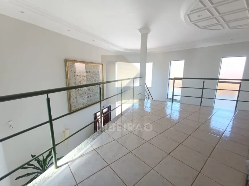 Casa com 5 quartos para alugar, 420m2 em City Ribeirão, Ribeirao Preto - SP - imagem 4 Foto 4 de Casa com 5 quartos para alugar, 420m2 em City Ribeirão, Ribeirao Preto - SP