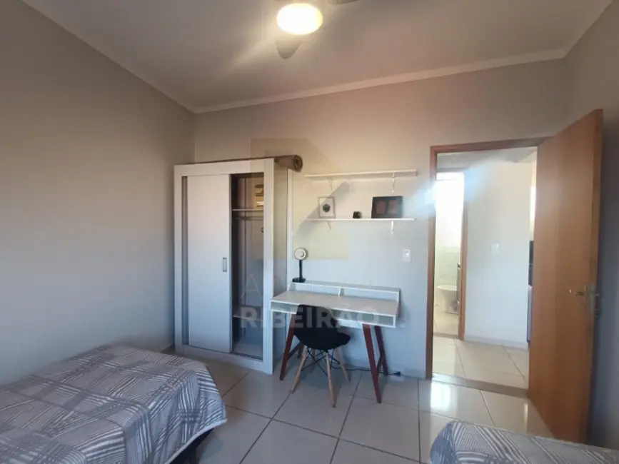 Foto 6 de Apartamento com 2 quartos para alugar, 50m2 em Vila Tibério, Ribeirao Preto - SP