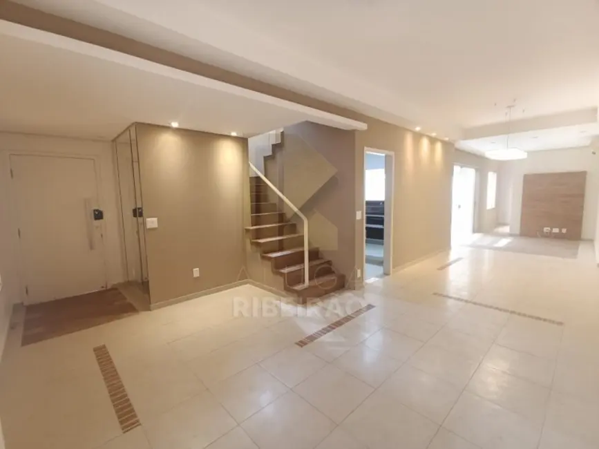 Foto 1 de Casa com 3 quartos para alugar, 176m2 em City Ribeirão, Ribeirao Preto - SP