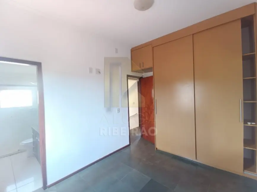 Casa com 3 quartos para alugar, 176m2 em City Ribeirão, Ribeirao Preto - SP - imagem 5 Foto 5 de Casa com 3 quartos para alugar, 176m2 em City Ribeirão, Ribeirao Preto - SP