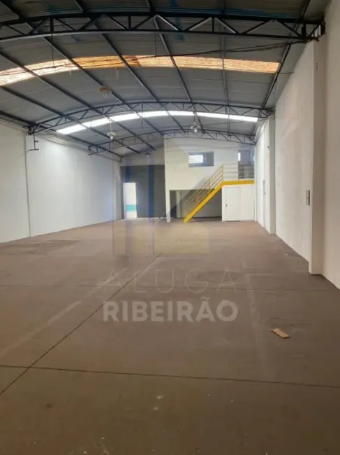 Armazém / Galpão para alugar, 300m2 em Ribeirao Preto - SP - imagem 1 Foto 1 de Armazém / Galpão para alugar, 300m2 em Ribeirao Preto - SP